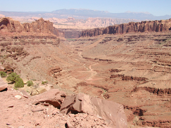 Does Long Canyon go to Canyonlands National Park